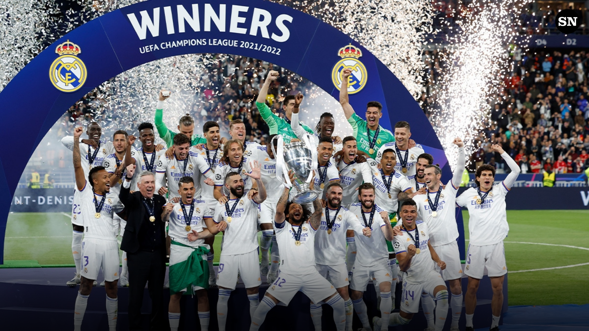 Обзор лиги уефа. Реал Мадрид чемпион. Реал Мадрид ЛЧ 2022. Реал Мадрид победа в Лиге чемпионов 2022 фото. Реал Ливерпуль финал 2022.