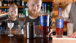 Sipello: Bartenders make cocktails with flavoured liqueur