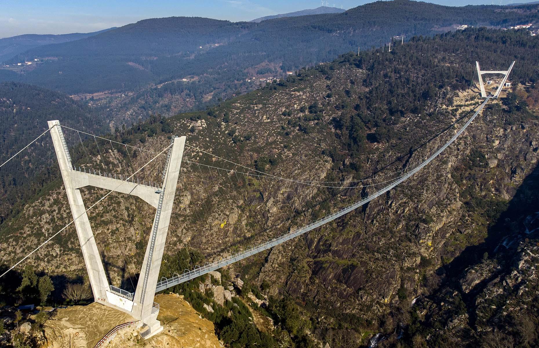 The Most Breathtaking Bridges In America And Across The World