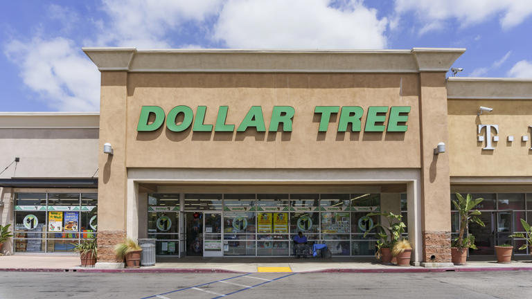 I asked ChatGPT how to shop Dollar Tree without wasting money