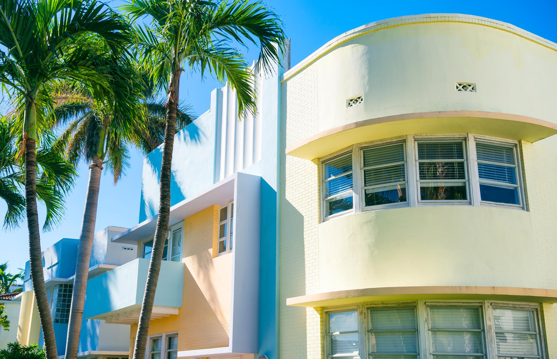 <p>Cornflower skies, palm trees, sandy beaches and rows of 1930s buildings in soft pastel shades. Miami’s South Beach is pretty much the dream seaside destination and a must for architecture enthusiasts. Take a guided tour to learn more about the <a href="https://www.miamiandbeaches.com/things-to-do/history-and-heritage/art-deco-historic-district">Art Deco Historic District</a> or simply stroll along the boulevard and take in the views.</p>