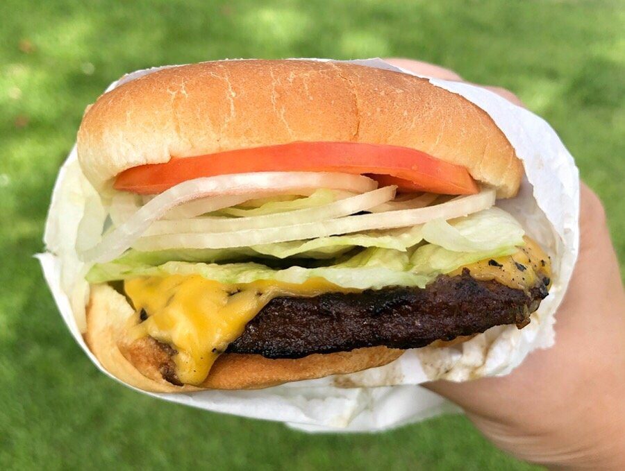 Hawaii: W&M Bar-B-Q Burgers