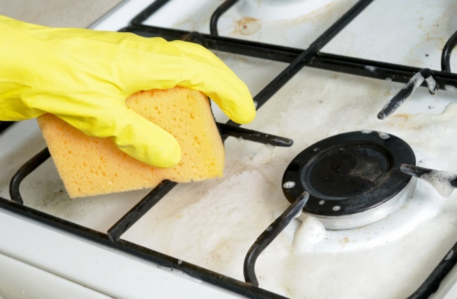 Чем отмыть панели кухни. Мытье газовой плиты. Чистка плиты. Чистка газовой плиты. Для очистки решетки газовой плиты.
