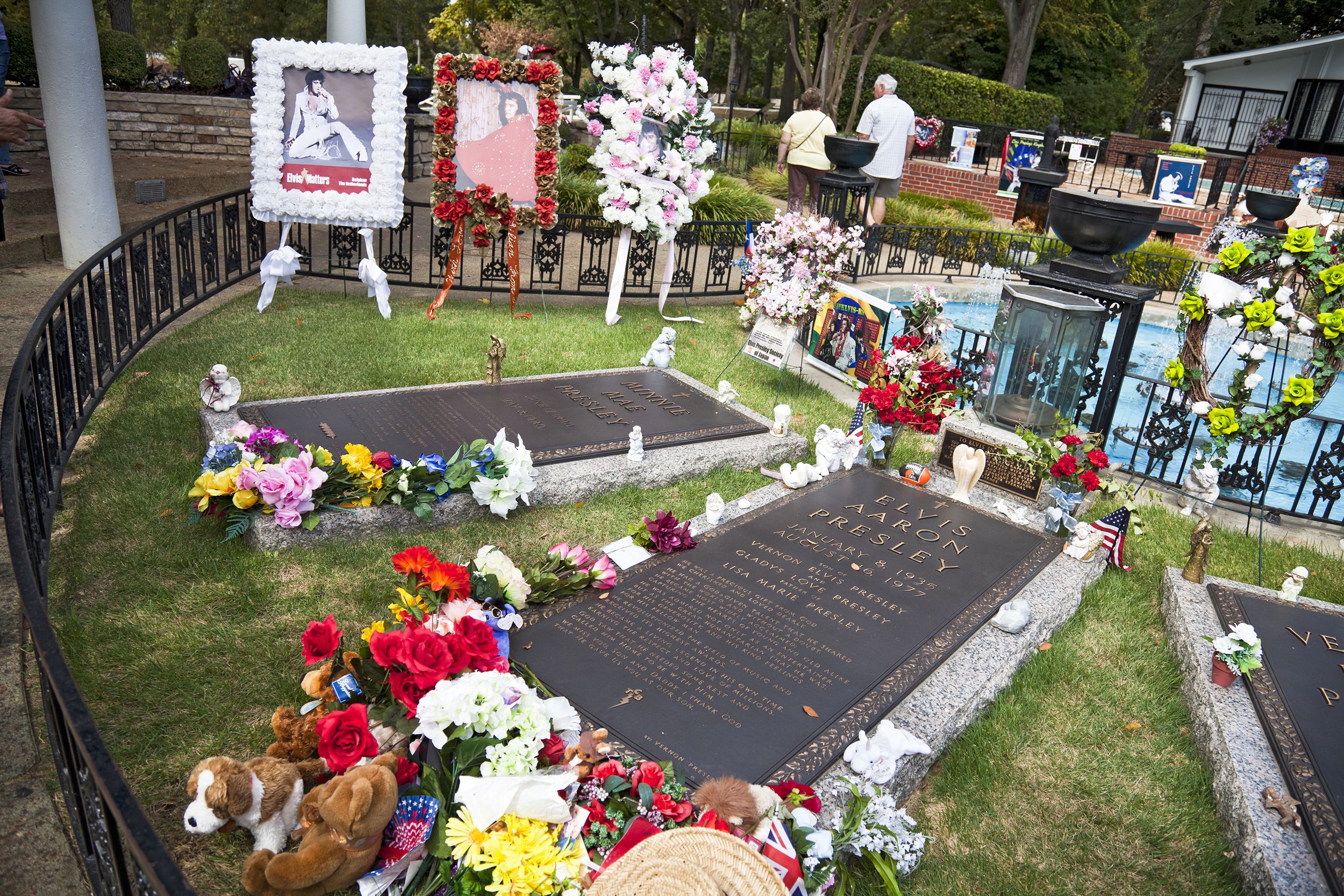 <p>One of the additions Elvis made to Graceland was a secluded meditation garden, featuring plants and fountains, where he liked to reflect on life. The meditation garden also became his final resting place, after thieves tried to steal his remains for ransom shortly after his death. </p><p><b>Related:</b> <a href="https://blog.cheapism.com/famous-grave-sites-18130/">50 Famous Gravesites Worth Seeing Around the World</a></p>