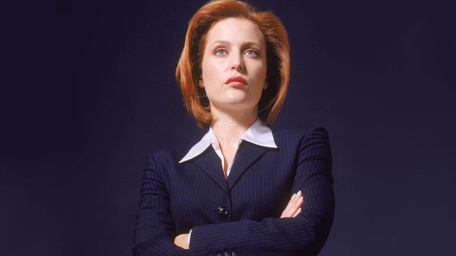 Скалли милано концерты 2024. Скалли Милано. Скалли Милано актриса. Gillian Anderson 2022. Сколи Милана.