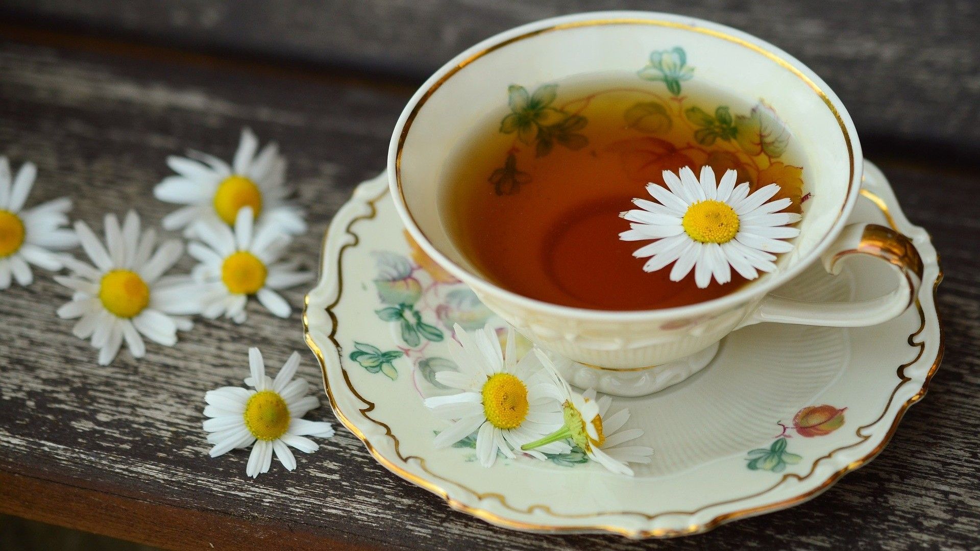 <p>                     Tea is generally to be avoided late at night, as it contains caffeine which is a stimulant that can interfere with sleep. Chamomile tea, however, is a good alternative as it contains apigenin, a chemical compound that binds to specific receptors in your brain that decrease anxiety and initiate sleep. In <a href="https://www.jstage.jst.go.jp/article/bpb/28/5/28_5_808/_article">one study</a>, chamomile extract was found to help sleep-disturbed rats fall asleep.                   </p>