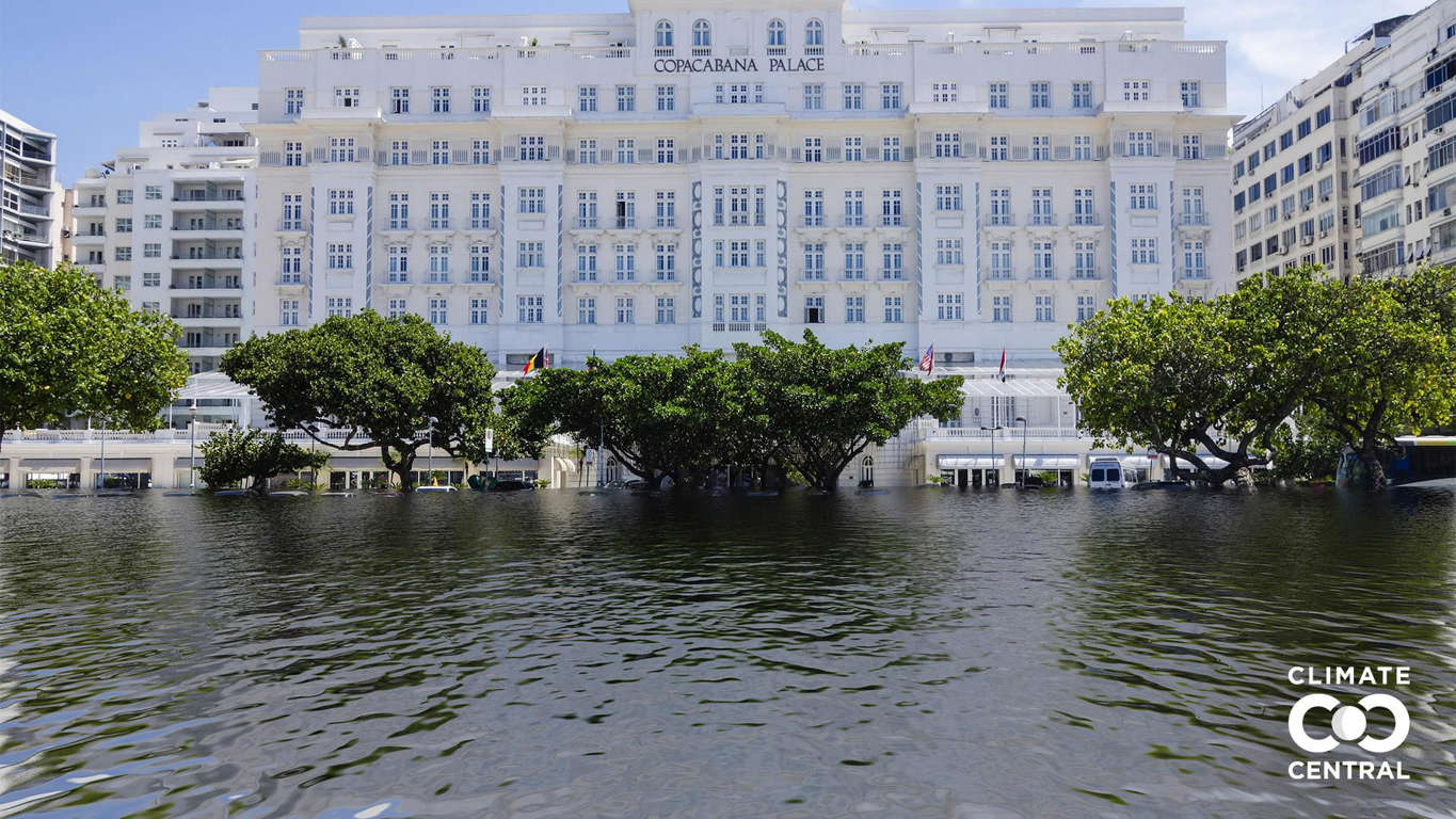 Slide 2 de 46: O Copacabana Palace é um hotel de luxo localizado em frente à famosa Praia de Copacabana, no Rio de Janeiro. Esta seria sua fachada, em 2050. Foto: Clima Central