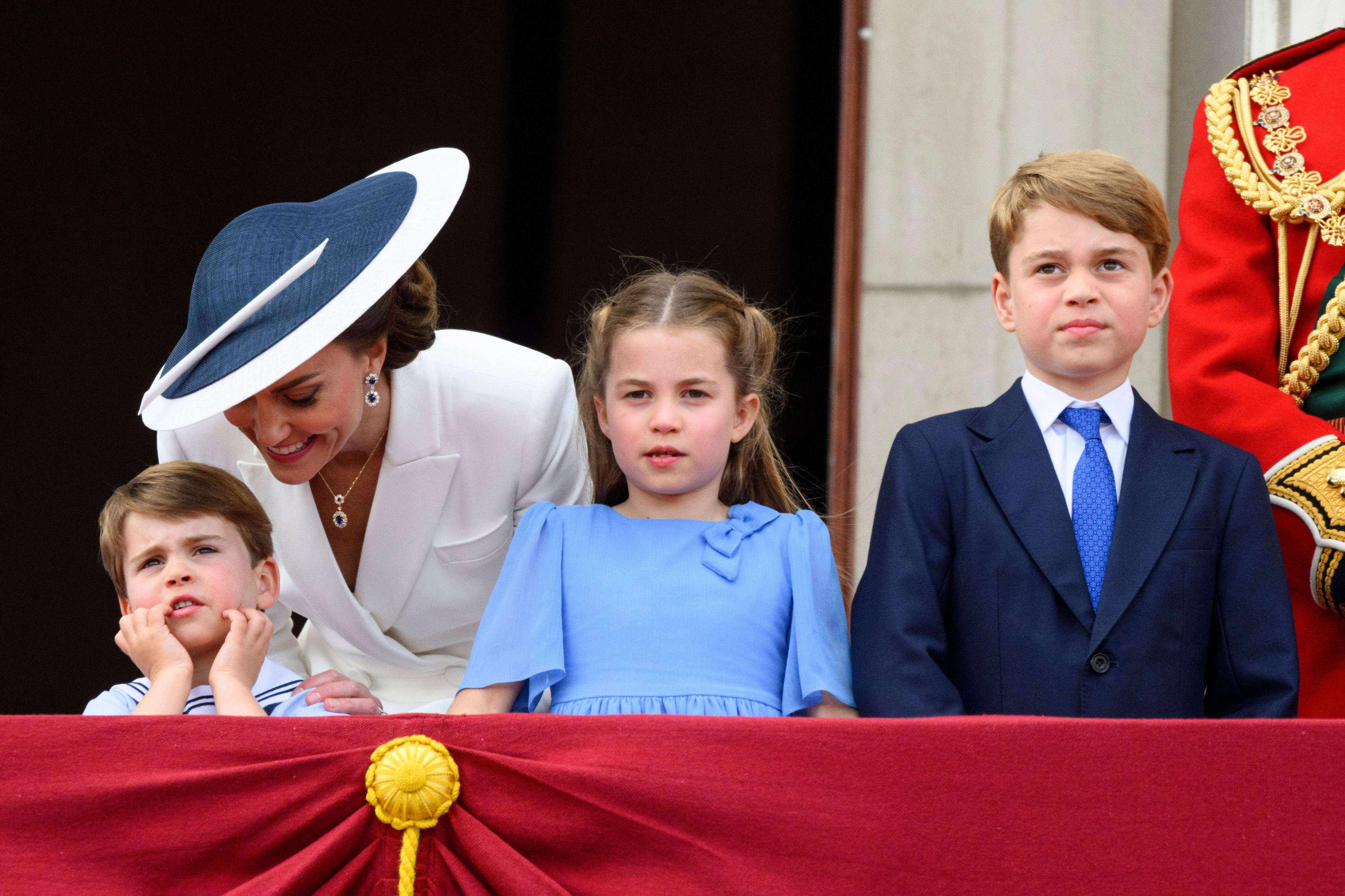 <p>Prince Louis of Cambridge, <a href="https://www.wonderwall.com/celebrity/profiles/overview/duchess-kate-1356.article">Duchess Kate</a>, Princess Charlotte of Cambridge and Prince George of Cambridge watched the <a href="https://www.wonderwall.com/celebrity/royals/trooping-the-colour-2022-see-all-the-best-photos-of-the-cambridge-kids-duchess-kate-and-more-royals-amid-the-queens-platinum-jubilee-605764.gallery">Trooping the Colour</a> festivities as Queen Elizabeth II's <a href="https://www.wonderwall.com/celebrity/royals/platinum-jubilee-see-the-best-photos-from-4-days-of-celebrations-marking-the-queens-70-year-reign-606239.gallery">Platinum Jubilee celebrations</a> kicked off on June 2, 2022.</p>