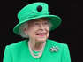 Isabel II prescinde de su bastón por primera vez en meses para viajar a Escocia