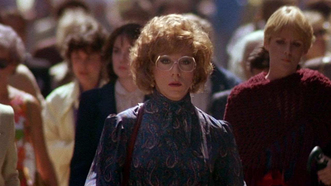<p>                     Upon coming to the realization that no one wants to work with him, struggling New York actor Michael Dorsey (Dustin Hoffman) dresses up as a woman and creates the Dorothy Michaels persona. After getting a small part on a daytime soap opera, Dorothy becomes an overnight sensation thanks to her feisty attitude.                   </p>                                      <p>                     Sydney Pollack’s 1982 comedy, Tootsie, while mostly taking place in a TV studio, has some memorable New York City moments, including the iconic shot of Dustin Hoffman, dressed as Dorothy, walking through the streets of the Big Apple; a shot that has been recreated in movies like Elf.                   </p>