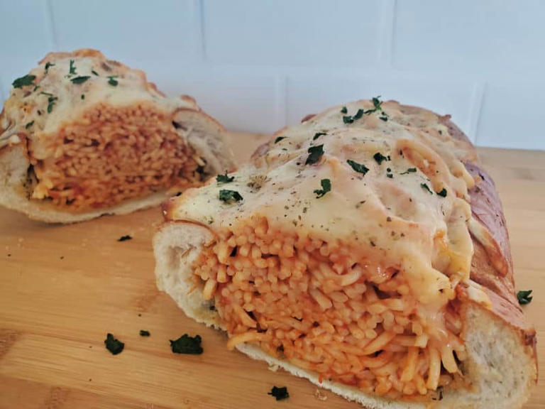 Spaghetti Stuffed Garlic Bread