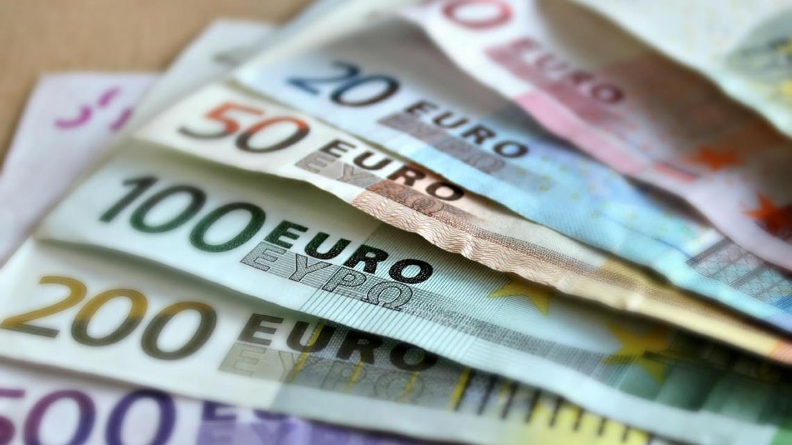 euro blue hoy: a cuánto cerró este jueves 22 de septiembre