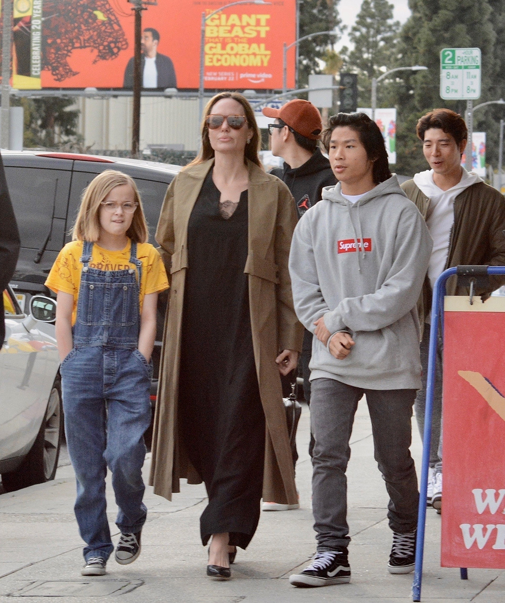 Angelina Jolie and her daughter Zahara stop by Foxtail Salon for a few  items while out