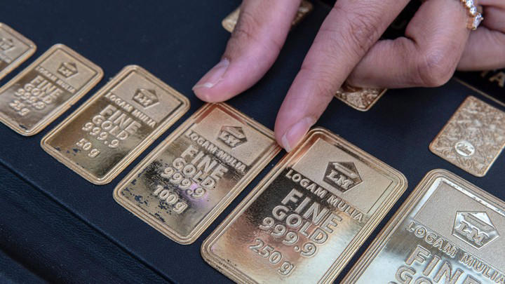 harga emas antam menguat rp 5.000 dalam sepekan, jadi rp 1.365.000 per gram