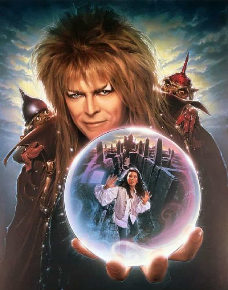 Der Kult um David Bowie vermischt sich mit seiner Figur, dem Koboldkönig, in diesem unheimlichen und wunderbaren Film, der Labyrinth-Maskenbälle auf der ganzen Welt inspiriert hat.