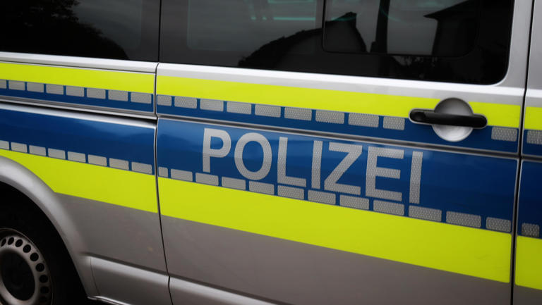 Razzia In Mv: Was Jetzt Passiert, Nachdem Waffen & Sprengstoff Sichergestellt Wurden! - t64u8sk