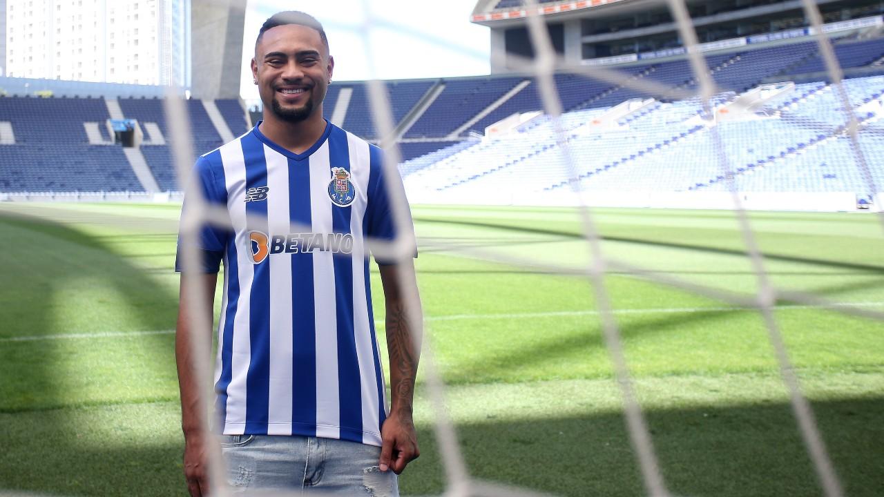 À Atenção De Conceição: Wendel (FC Porto B) Eleito O Melhor Do Mês Na ...