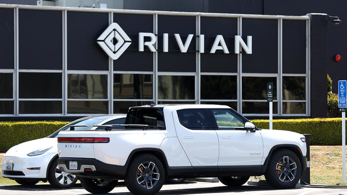 amazon, volkswagen to invest $5b in rivian, form joint venture