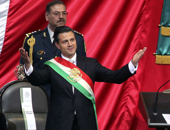Dia 12 van 27: Enrique Pena Nieto Mexico's elected president Enrique Pena Nieto delivers a speech at the National Palace in Mexico City