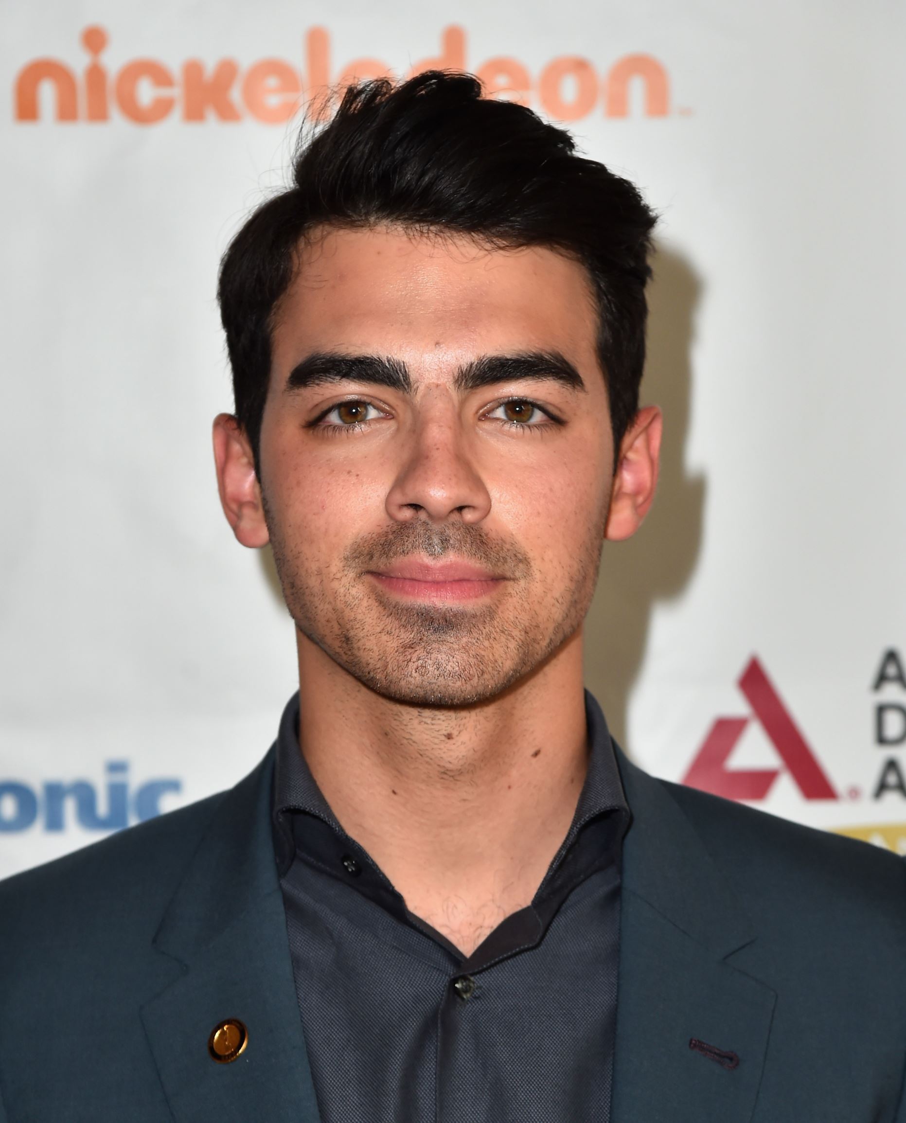 しし座生まれのセレブ特集