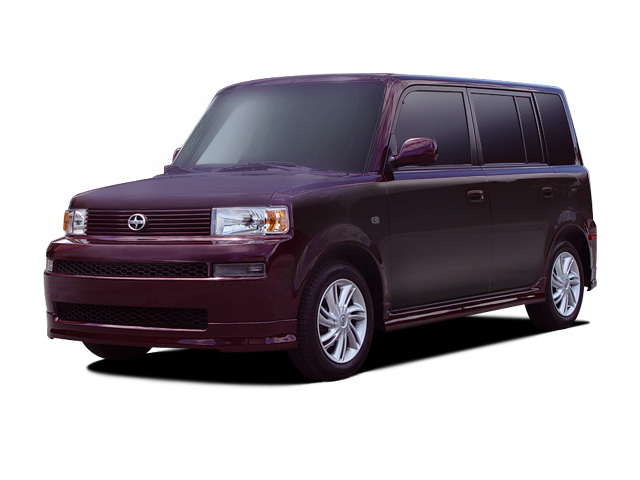 Тойота Scion XB 2005