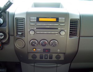 2005 Nissan Titan Le 4x2 King Cab Interior Photos Msn Autos
