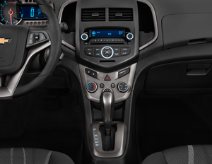 2013 Chevrolet Sonic Sedan Ls Automatic Interior Photos