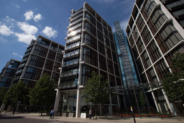 ÎÎ¹Î±ÏÎ¬Î½ÎµÎ¹Î± 5 Î±ÏÏ 14: 5.	One Hyde Park, London, England $107m