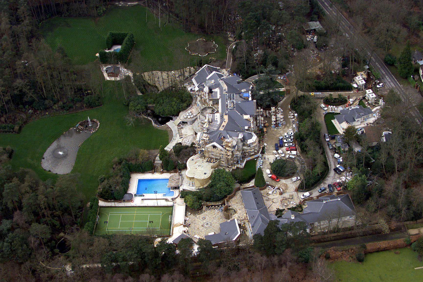 驚きの豪華さ 世界で最も高価な大邸宅14選