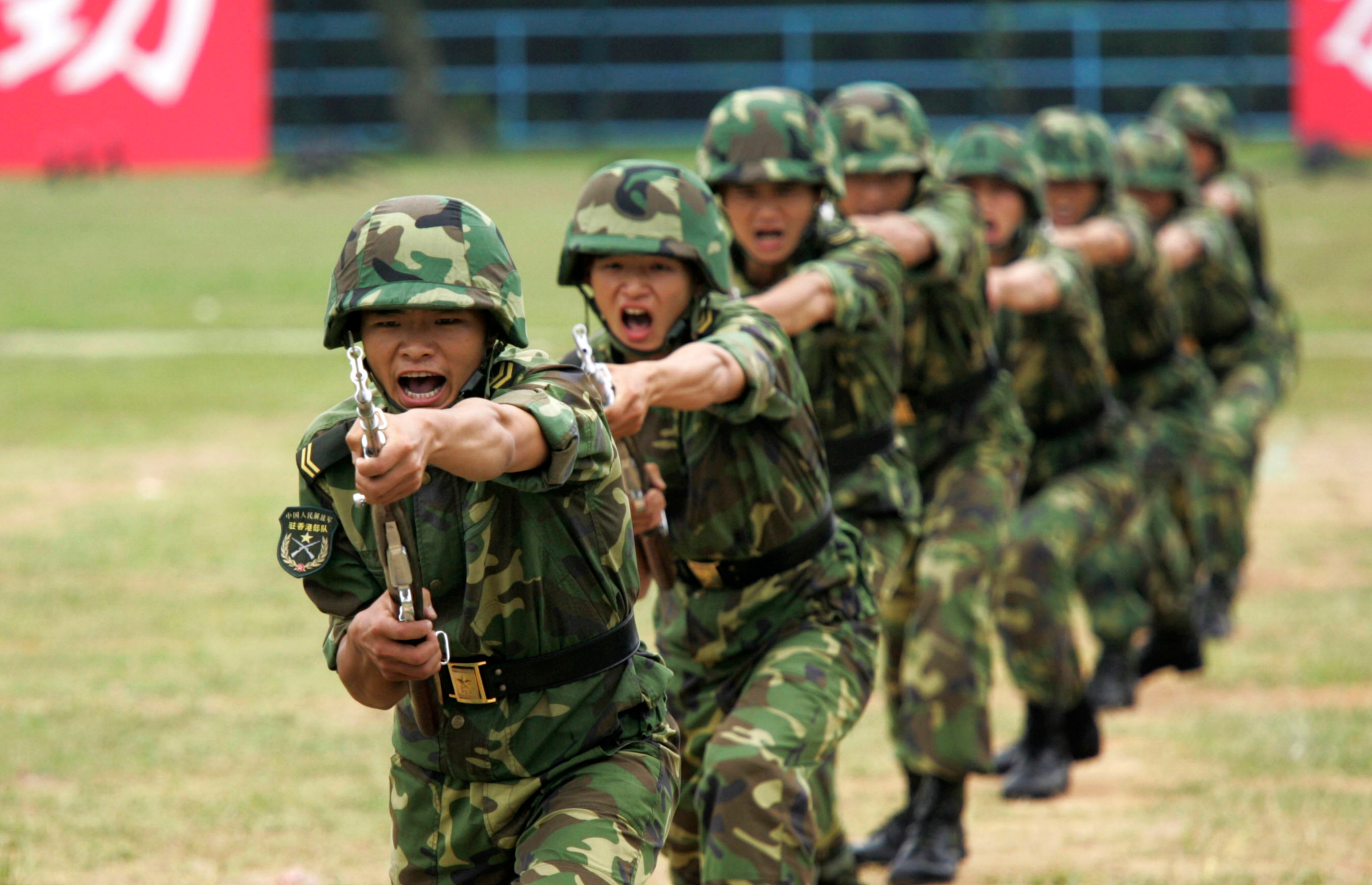 Тайвань захватили. Китайский солдат. Гуаньча. Военные Китая. Народно-освободительная армия Китая.