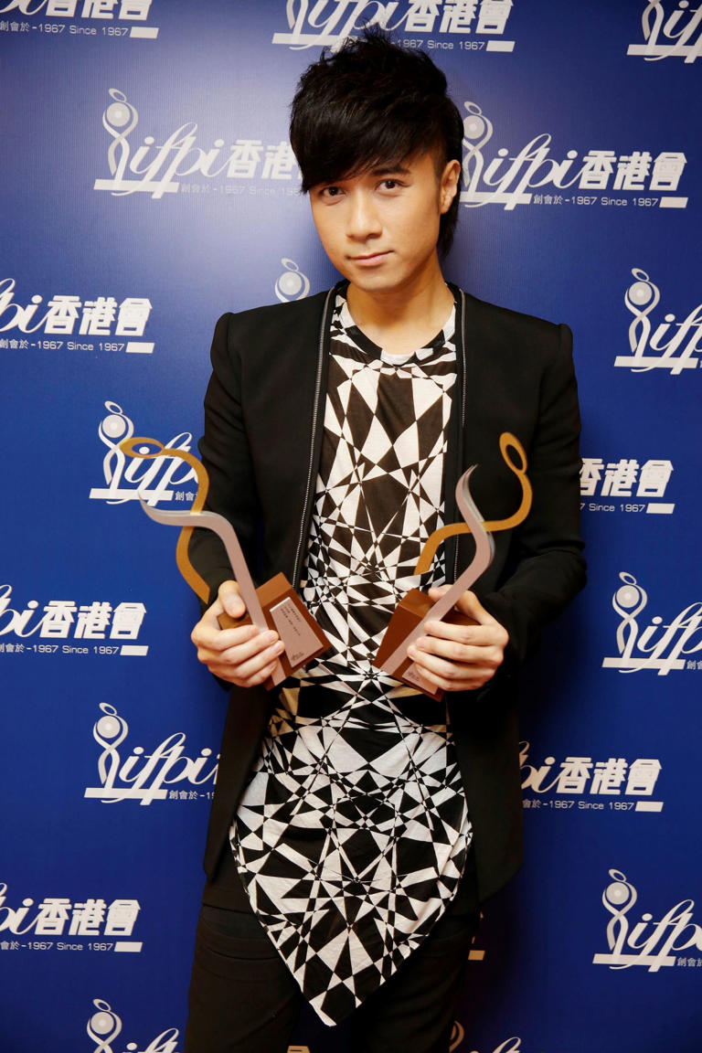 HONG KONG - FEBRUARY 26:  Leo Ku at the 2013 IFPI Hong Kong Top Sales Music Awards at Star Hall on February 26, 2013 in Hong Kong, Hong Kong. (Photo by Jessica Hromas/Getty Images)