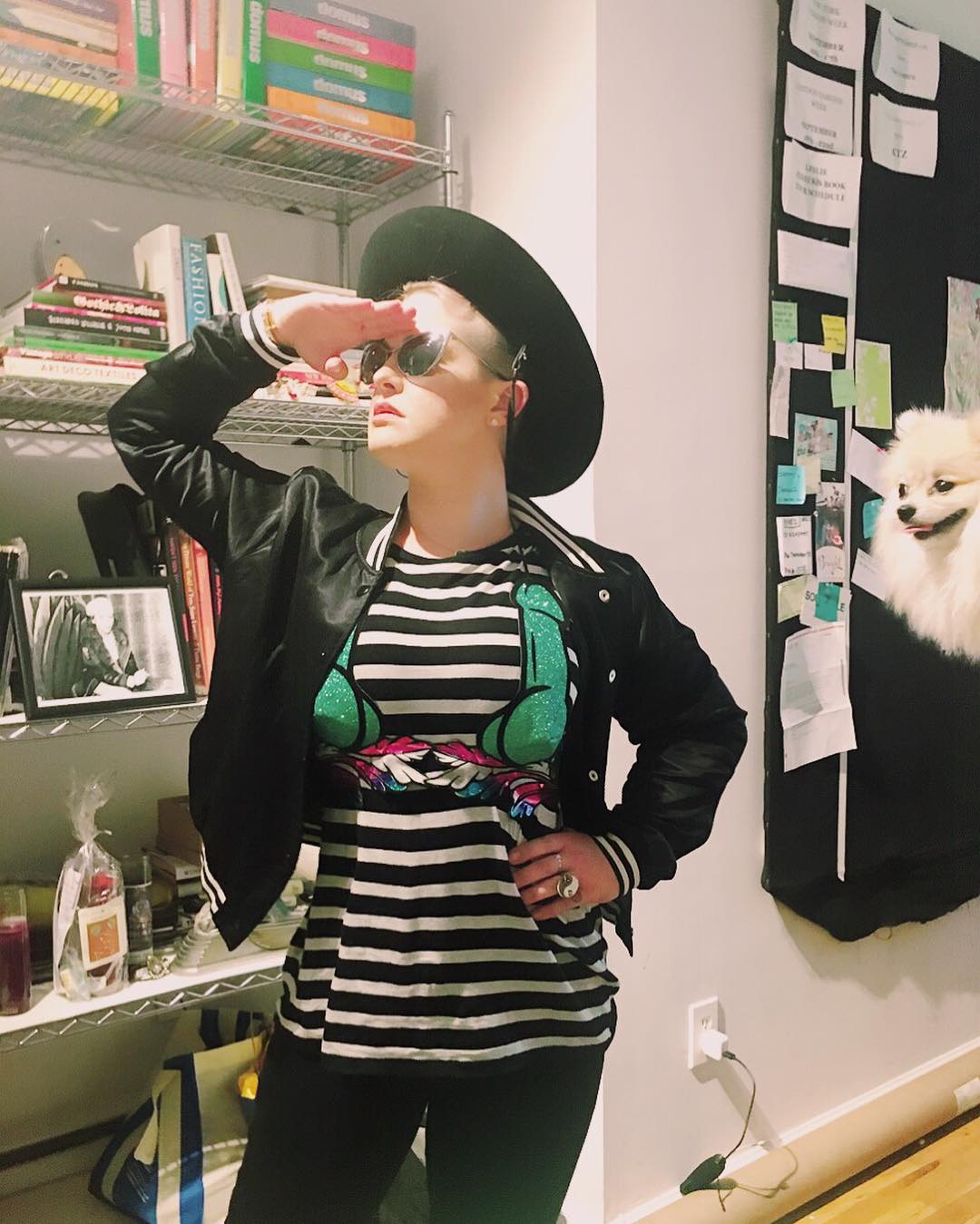 Diapositiva 16 de 52: Todo indica que bajar de peso era lo que mÃ¡s le preocupaba a Kelly, ya que en una entrevista a Us Weekly declarÃ³: âFue peor ser gorda que ser adicta a las drogasâ.