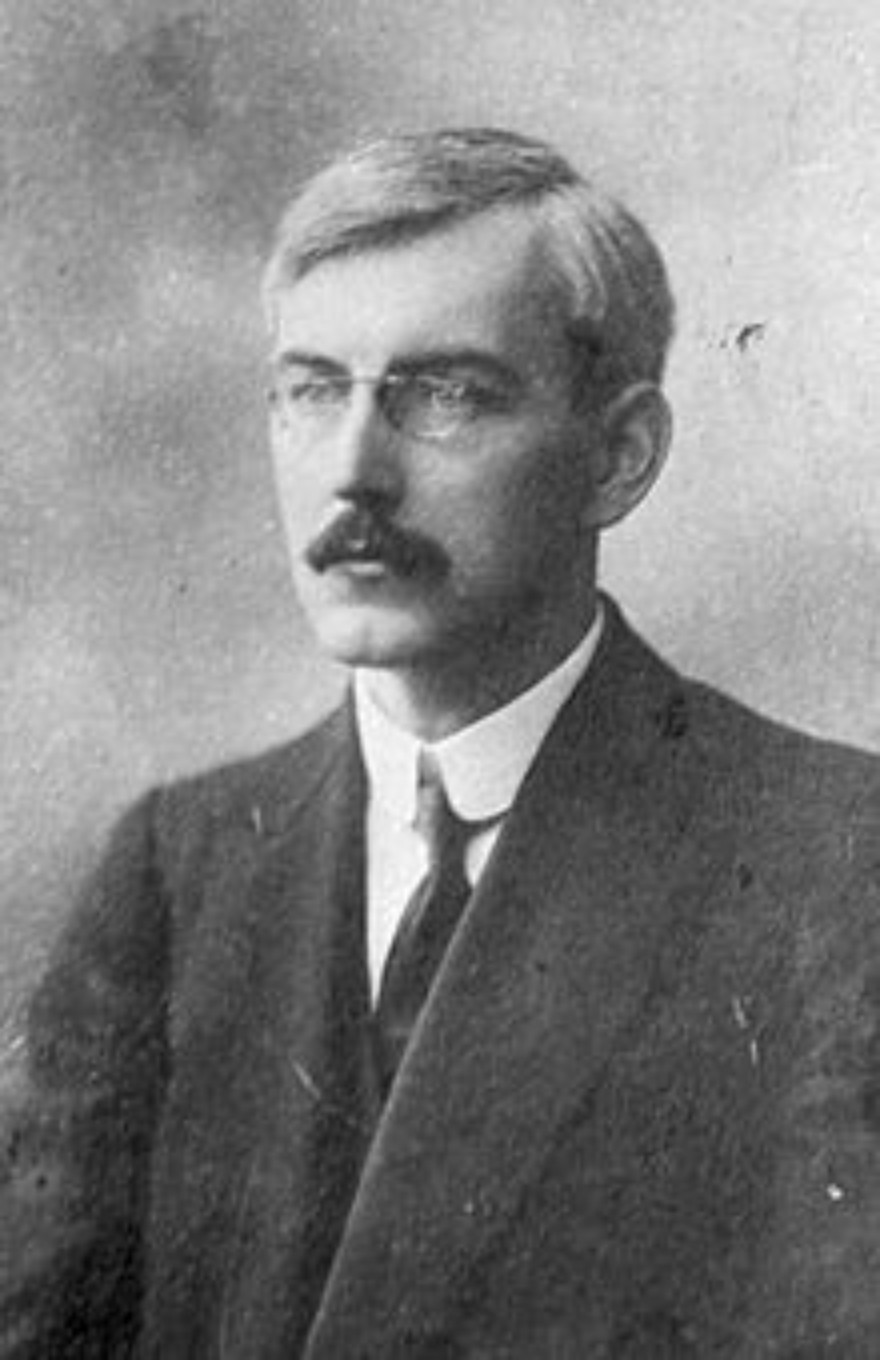 Slide 11 of 28: Harold WilliamsHow many languages can you speak? Two? Five? Maybe ten? The former editor of The Times was able to speak 58 different languages and is, to this day, considered one of the most successful multi-linguists of all time.