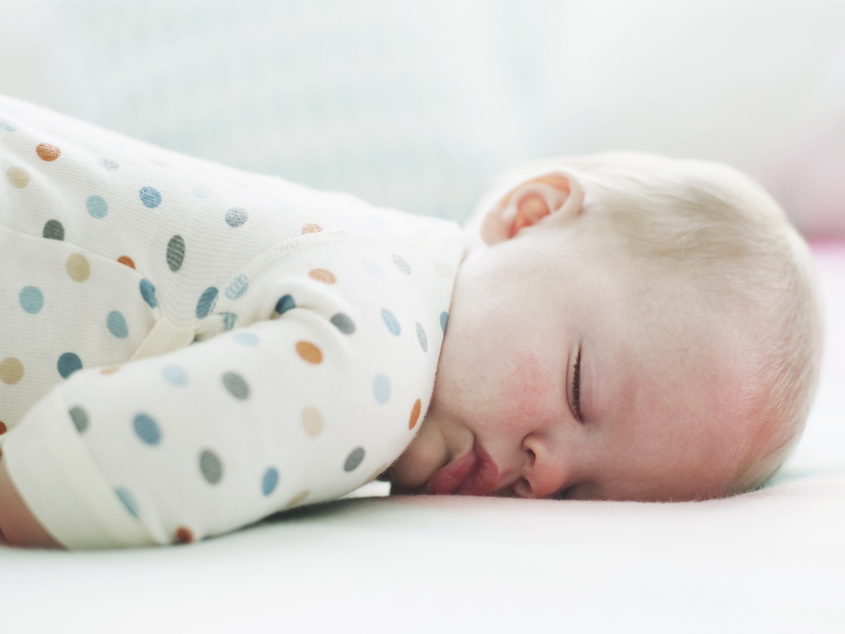 Rotujenvälinen amatööri