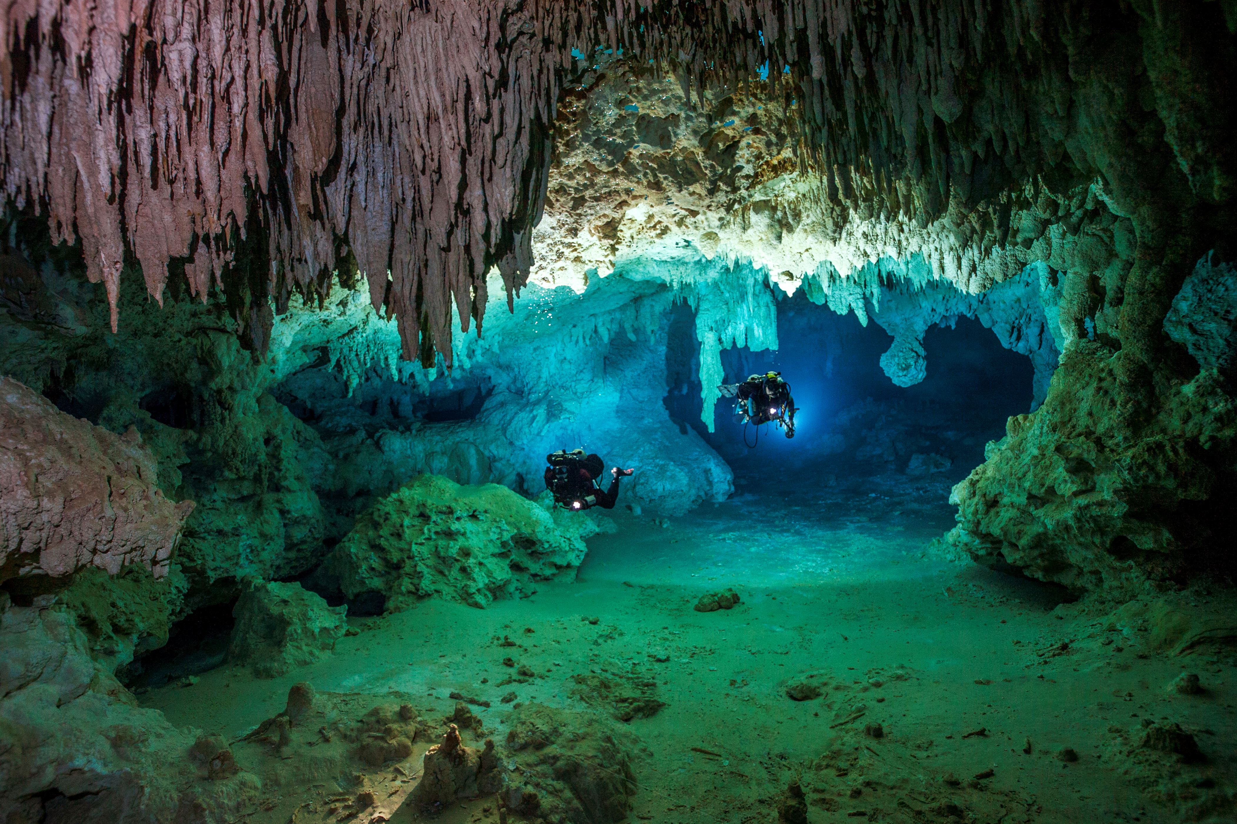 Amazing underwater caves that will mesmerize you - Travel Base Online