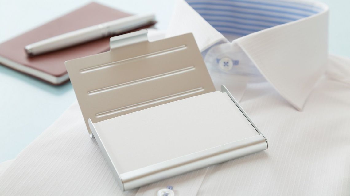 新入社員が 鞄に入れておきたい グッズ12選 いざという時に使えるアイテムを先輩が伝授