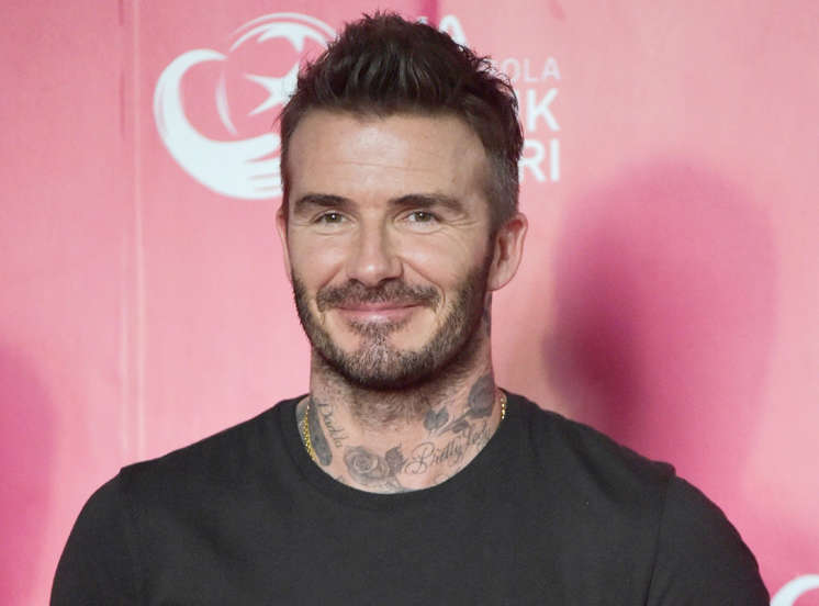 David Beckham S Hairstyles Through The Years