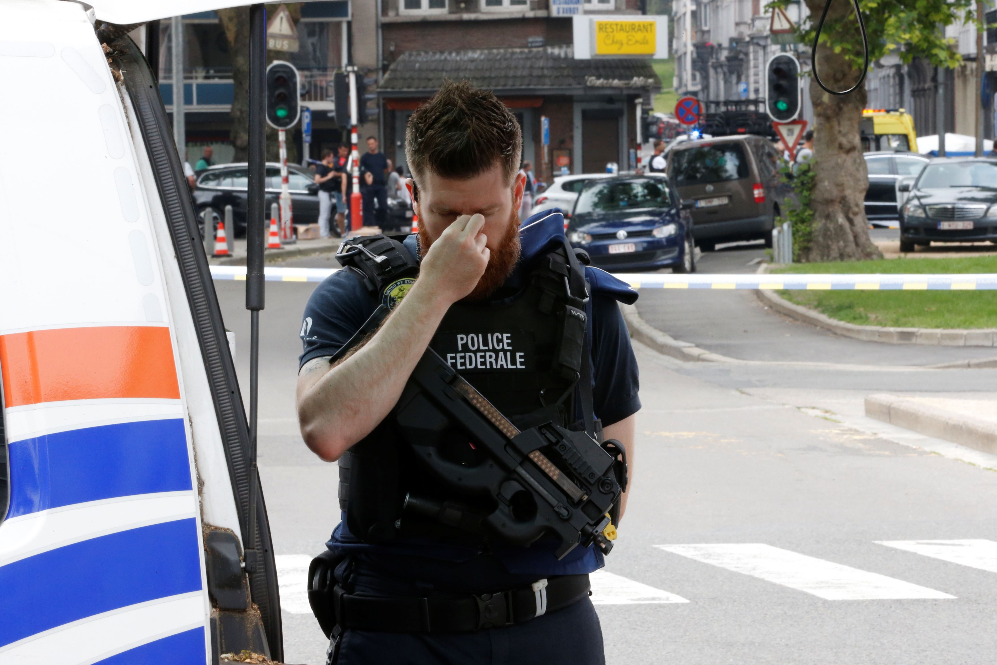 Теракт в бельгии. Полицейские в Бельгии. Бельгийский полицейский. Бельгийская полиция. Фото бельгийские полицейские.