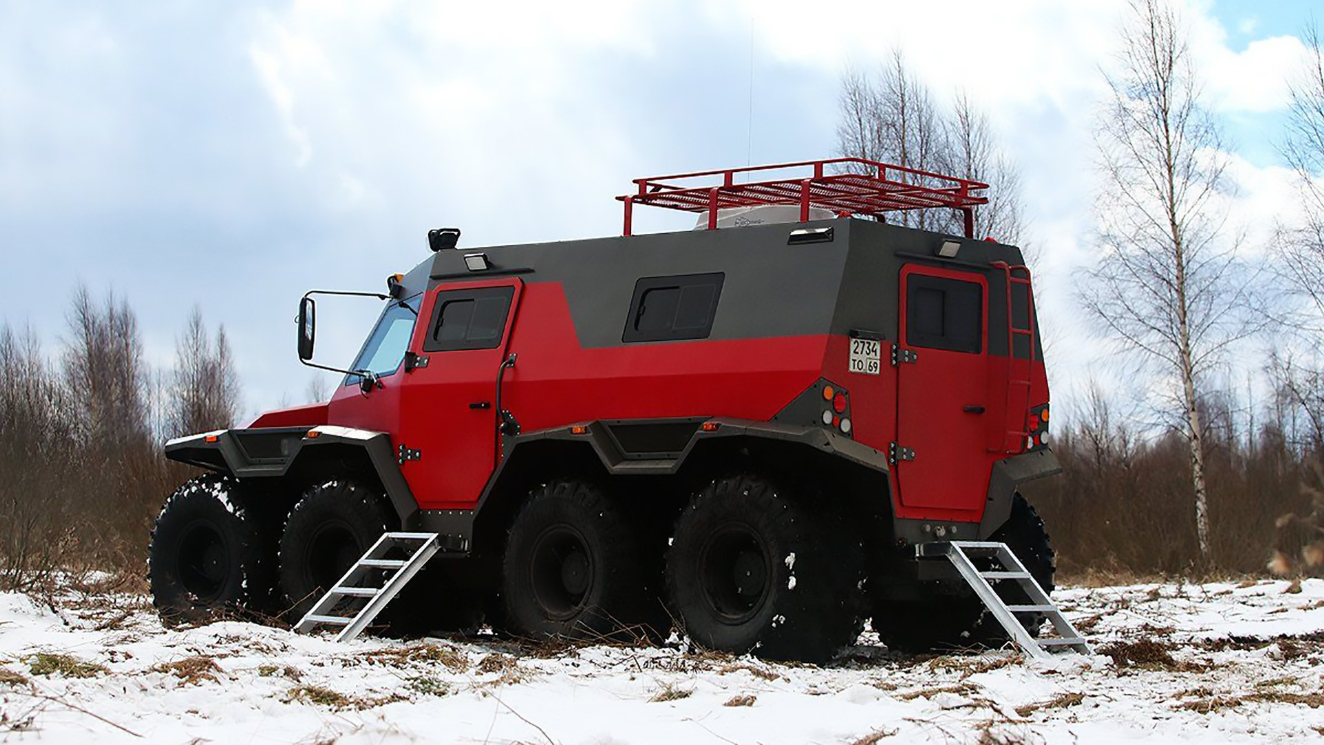 Avtoros Shaman 8x8 Makes The Mercedes Amg G63 6x6 Seem Petite