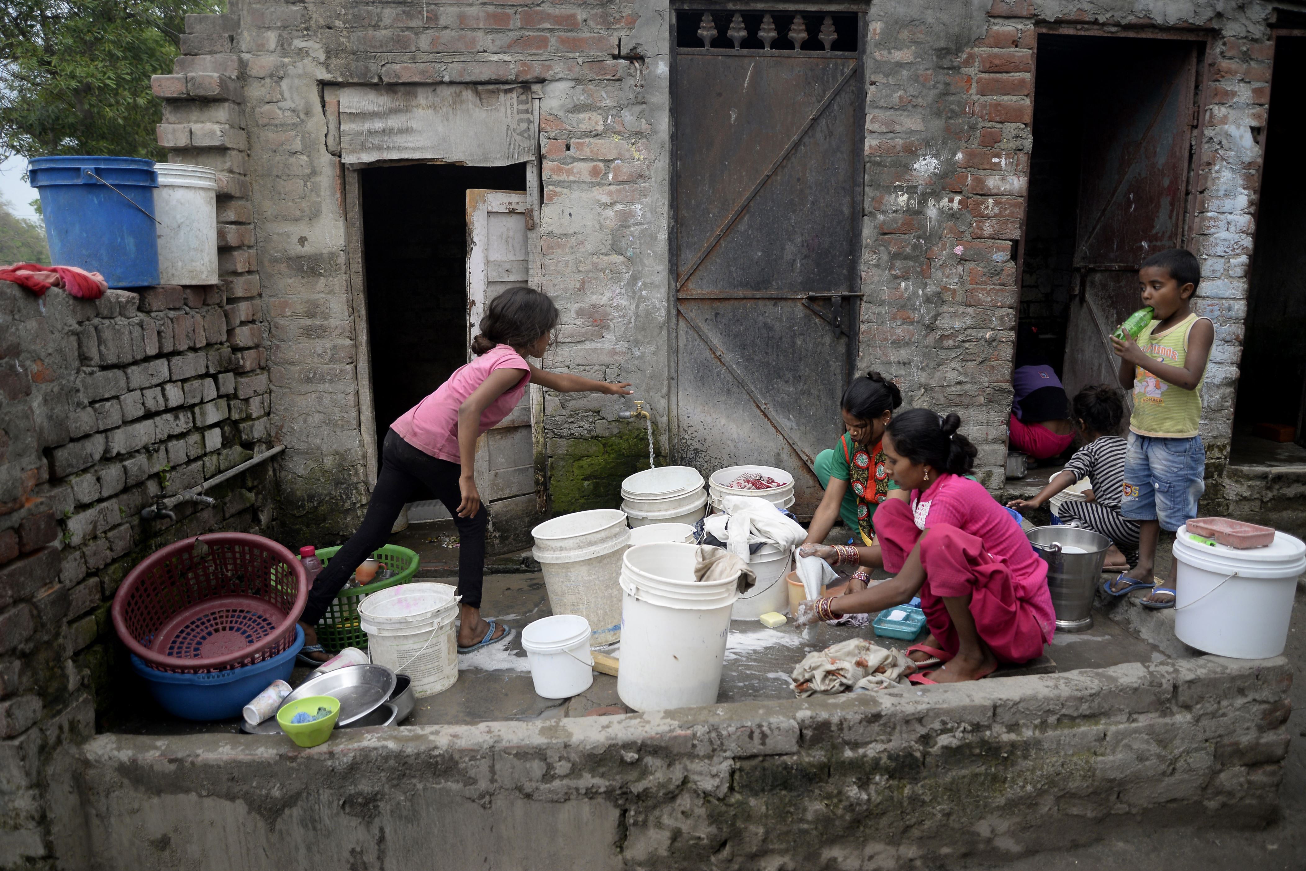 water water waterless deaths 2lakh per year in India  dawnpages