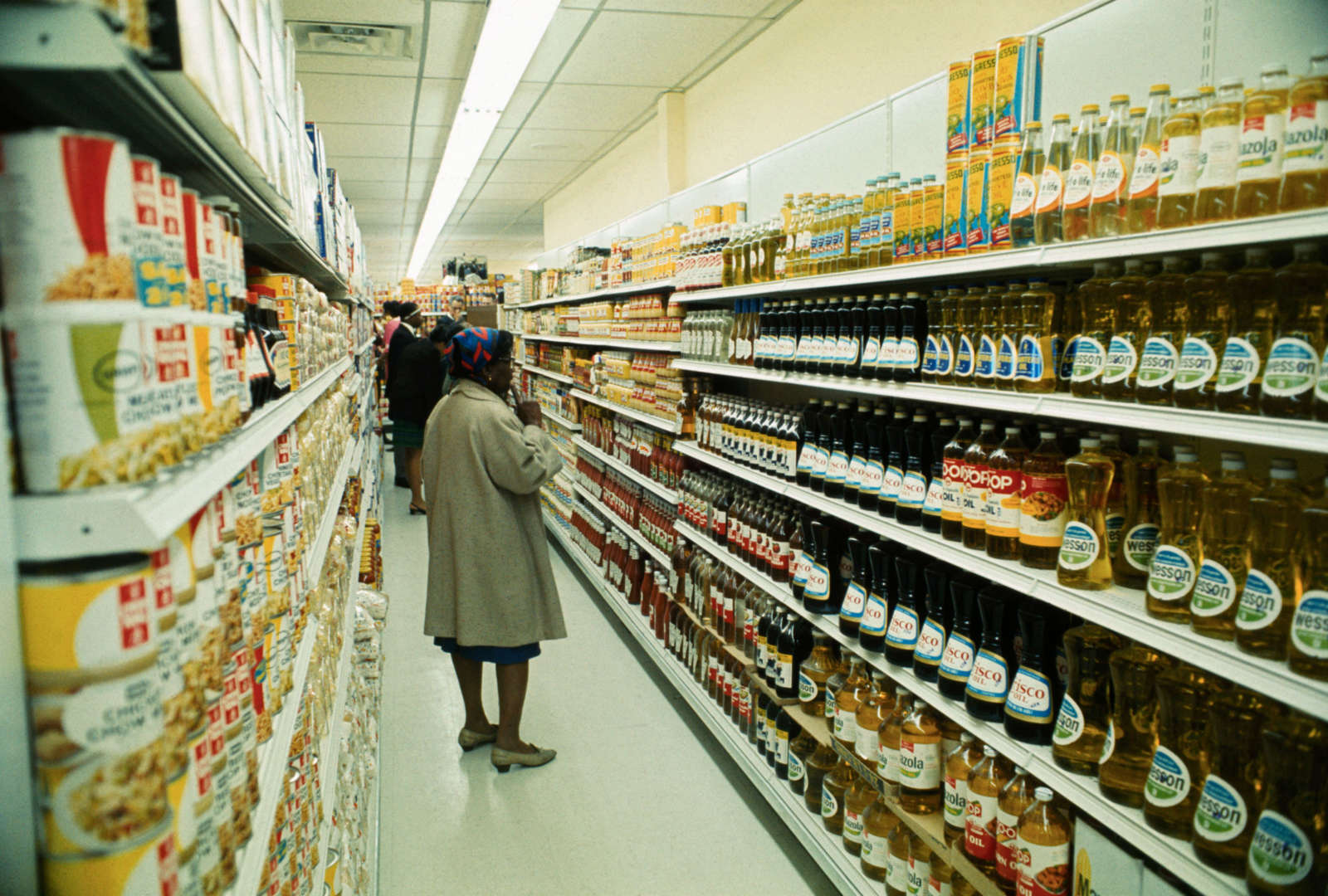 Summer 1968 - Bettmann/Getty Images Slide 36 of 45: People Shopping in New Supermarket