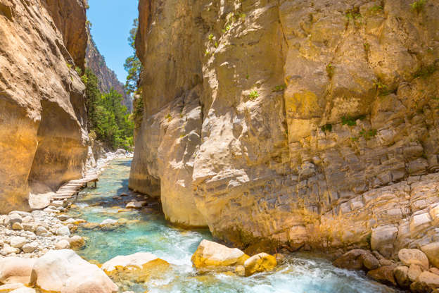 ÎÎ¹Î±ÏÎ¬Î½ÎµÎ¹Î± 15 Î±ÏÏ 35: Samaria Gorge. Crete, Greece