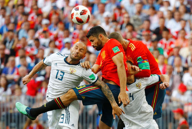 A Espanha tentou não levar o jogo para os pênaltis, mas a Rússia soube segurar a pressão rival