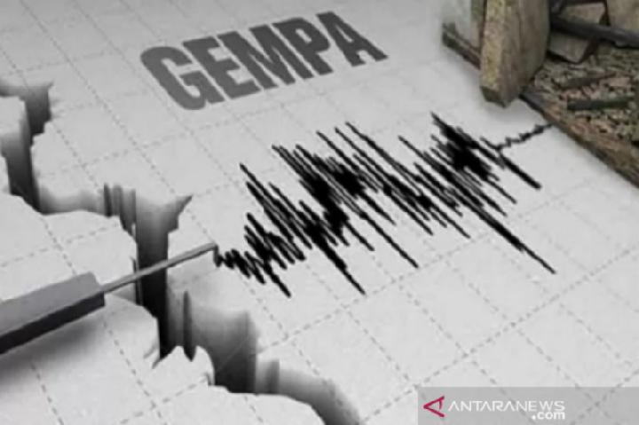 gempa bumi dengan magnitudo 4,9 mengguncang kabupaten sukabumi dan sekitarnya
