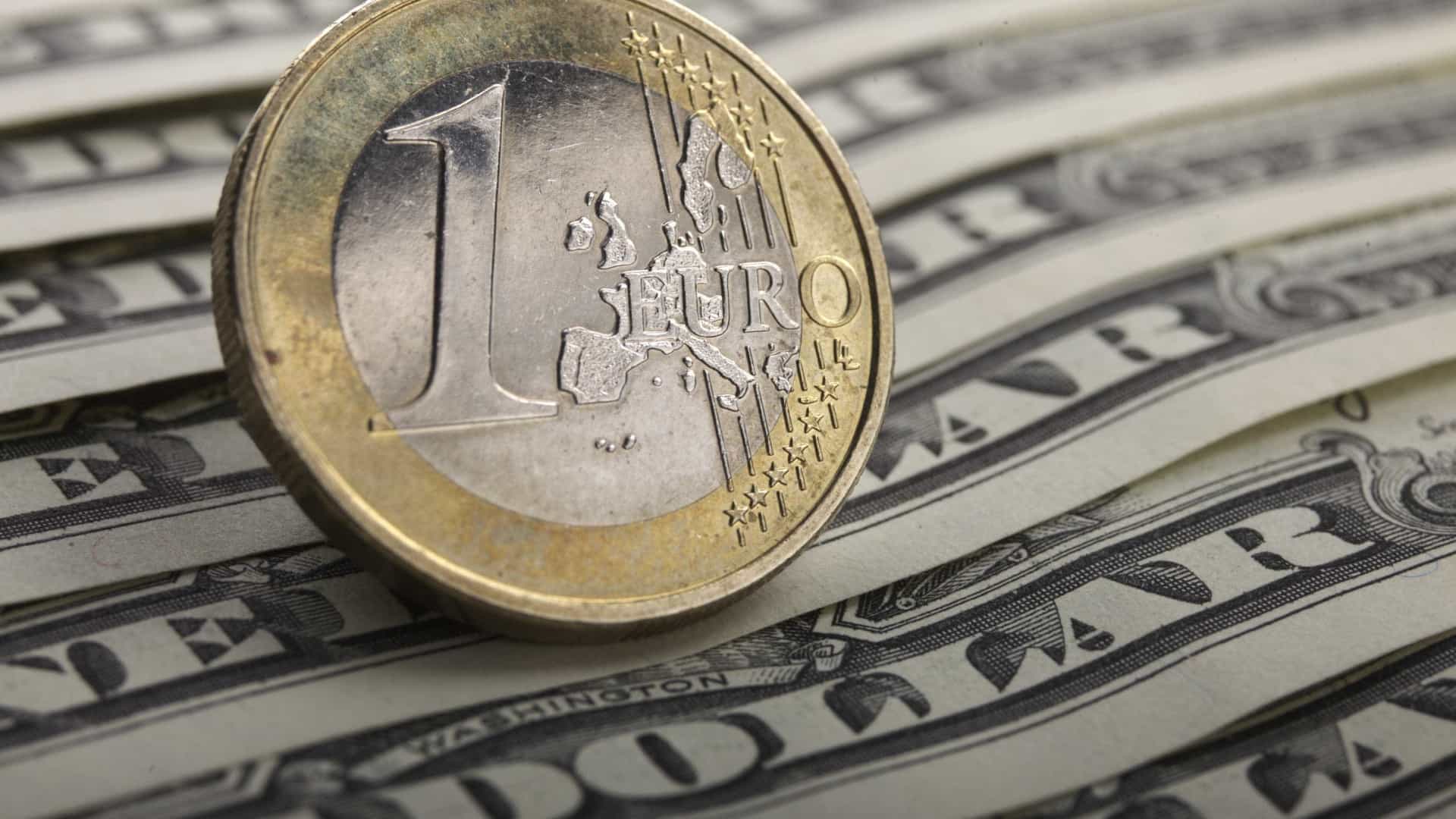 euro sobe face ao dólar após declarações de lagarde