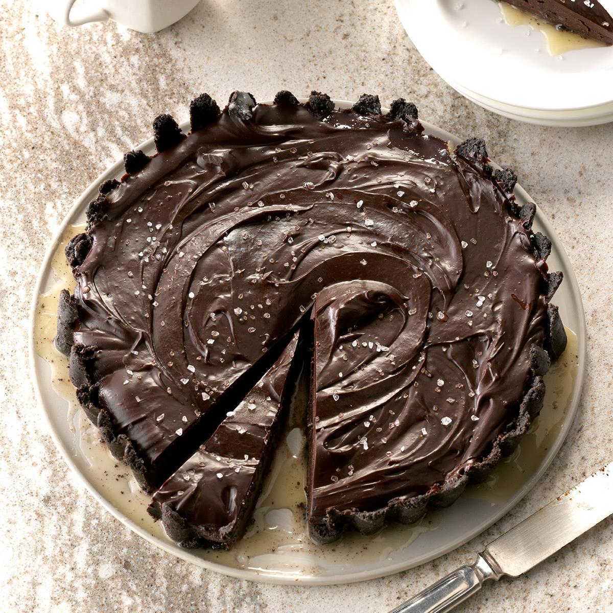 40 Dark Chocolate Desserts You’ll Want to Dig Into