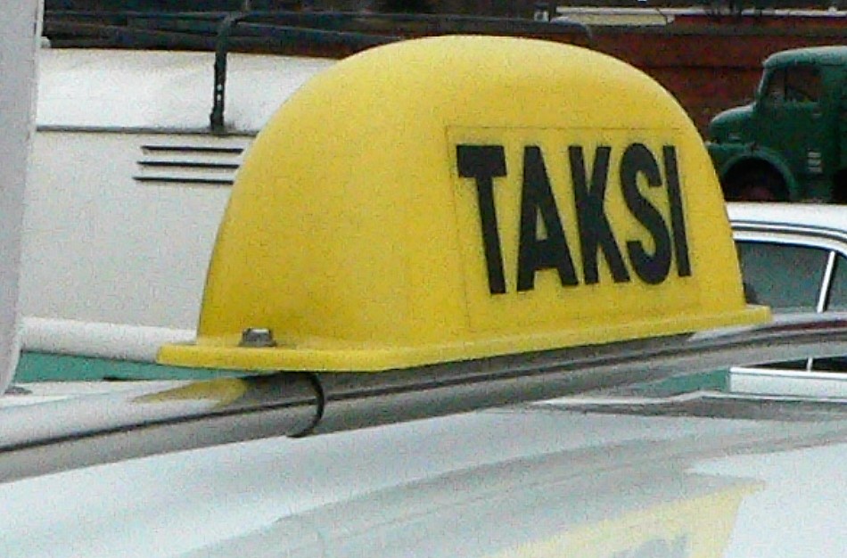 ministeri ranne: ”taksialan ongelmat on otettu tosissaan – valmistelu etenee rivakasti”