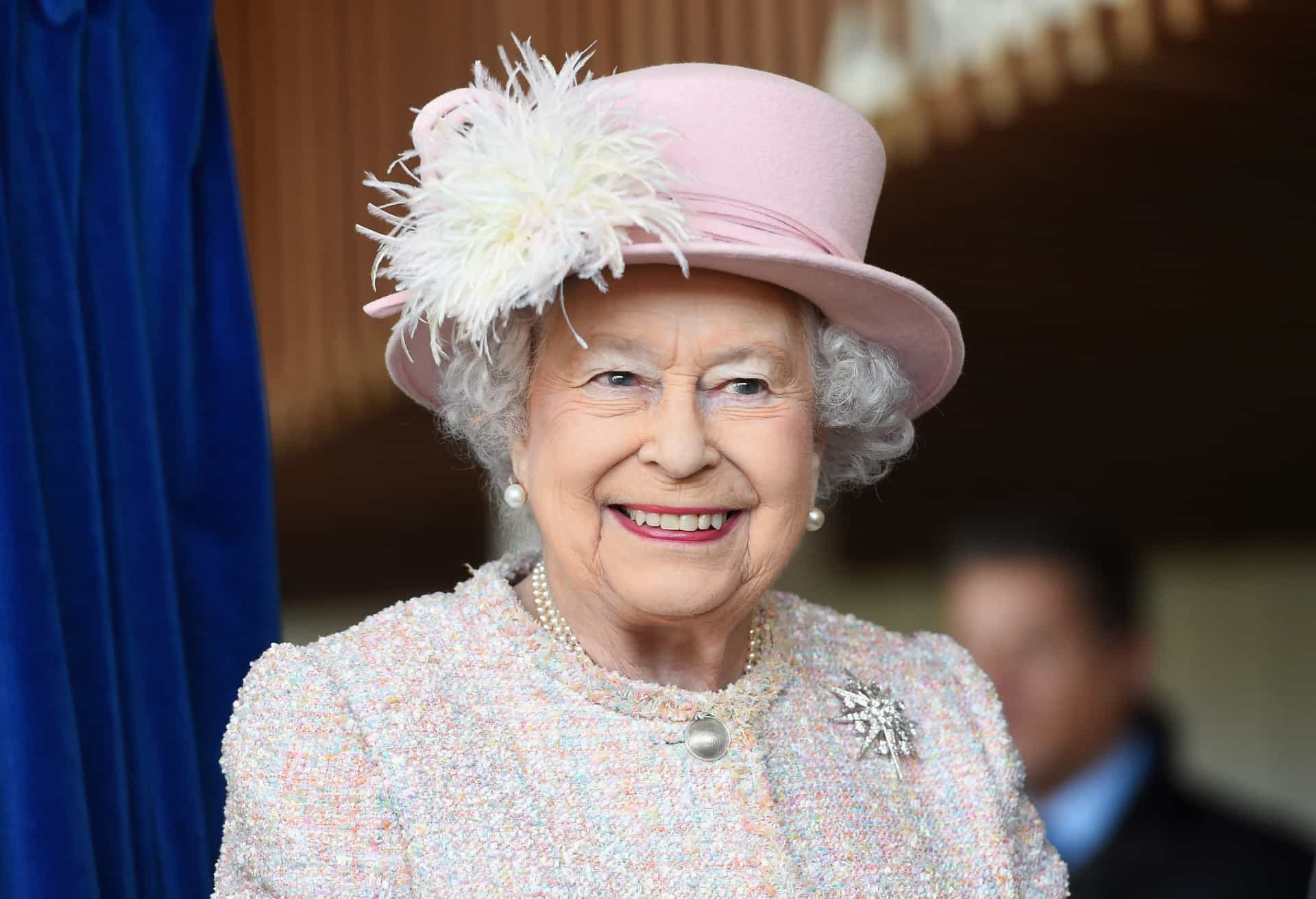 Königin Elizabeth II. besuchte am 30. November 2017 das Chichester Theatre im englischen West Sussex.