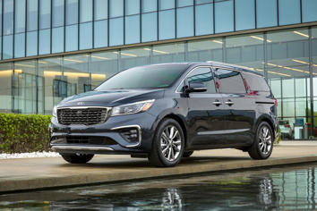 Research 2021
                  KIA Sedona pictures, prices and reviews