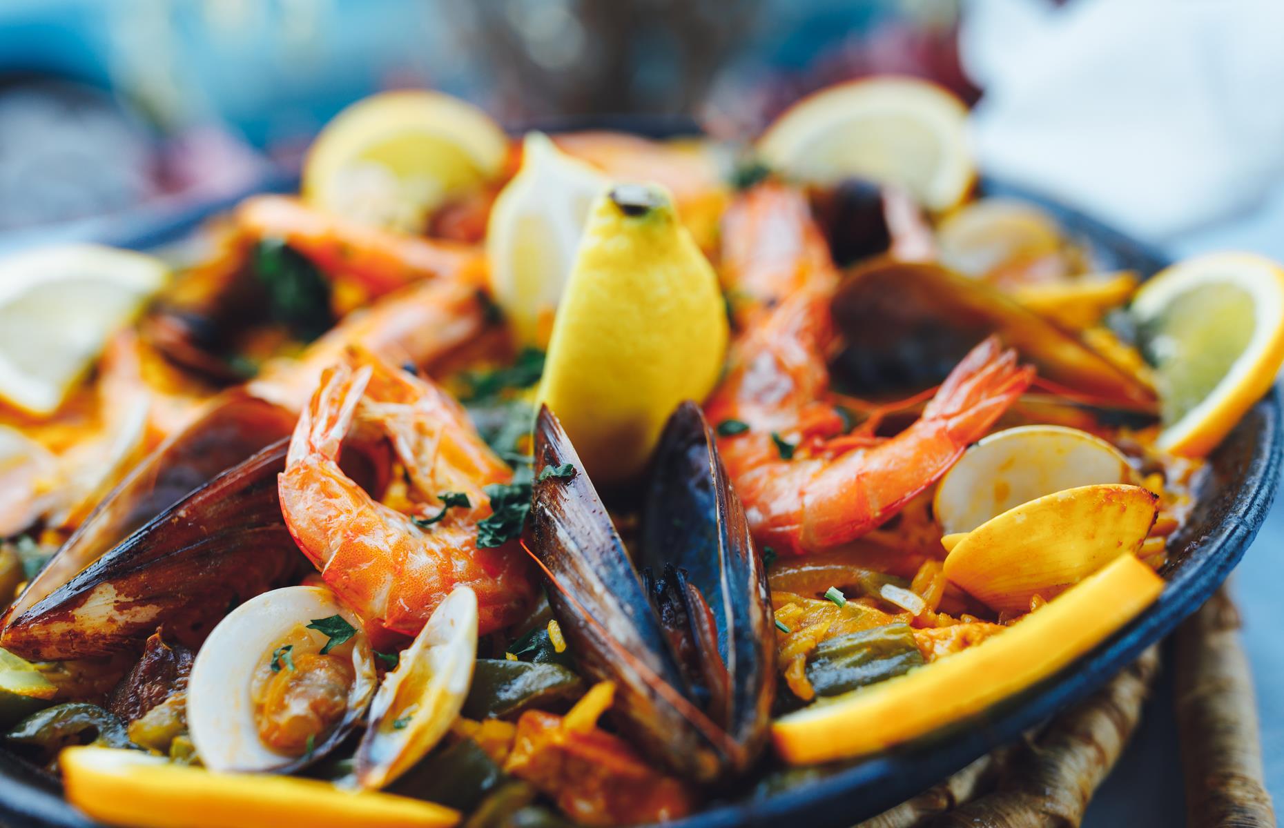 36 Cooking Tips You SHOULDN'T Try At Home